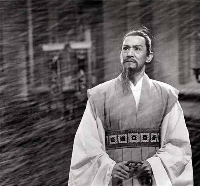 香港12位“叔”字辈大咖：邵逸夫地位最高，林正