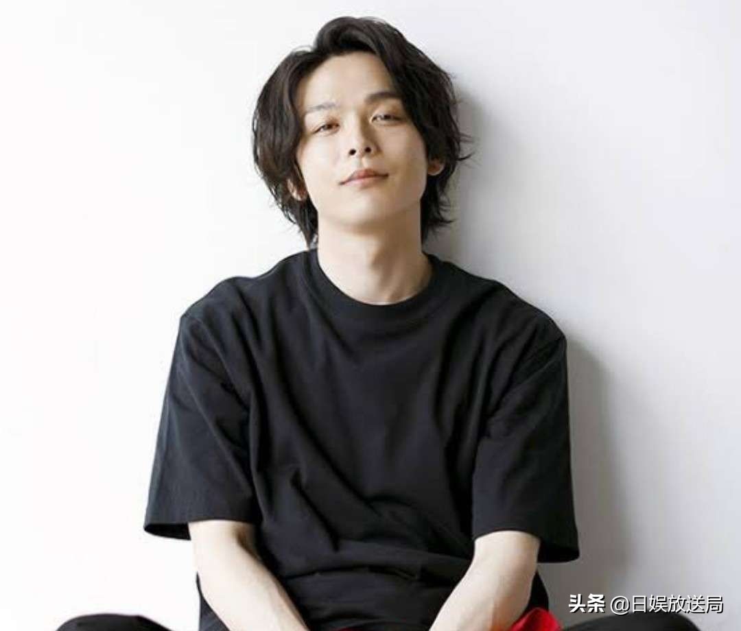 佐藤健 神木隆之介和菅田将暉谁是你最希望暂时不结婚的男演员 日娱放送局 Mdeditor