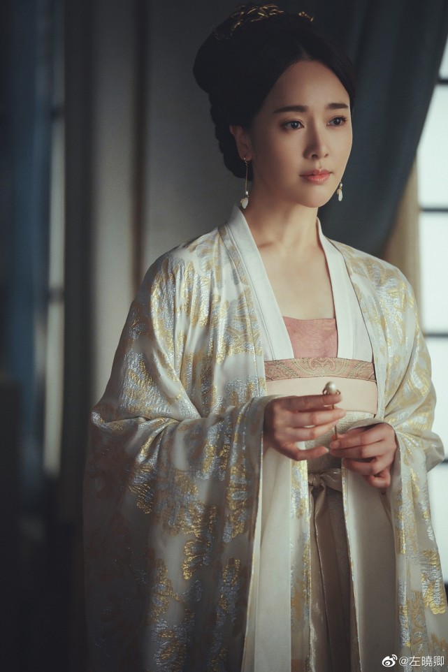 《浪姐》首推10姐，那英人气冠军张柏芝杨钰莹随