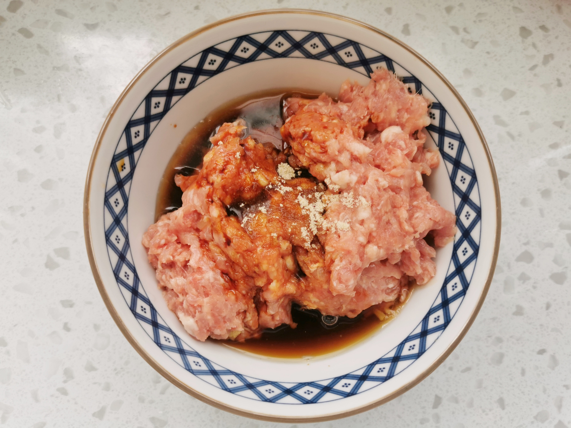 家里有孩子的，试试这道清蒸肉丸，滑嫩Q弹不上火，不油炸更健康