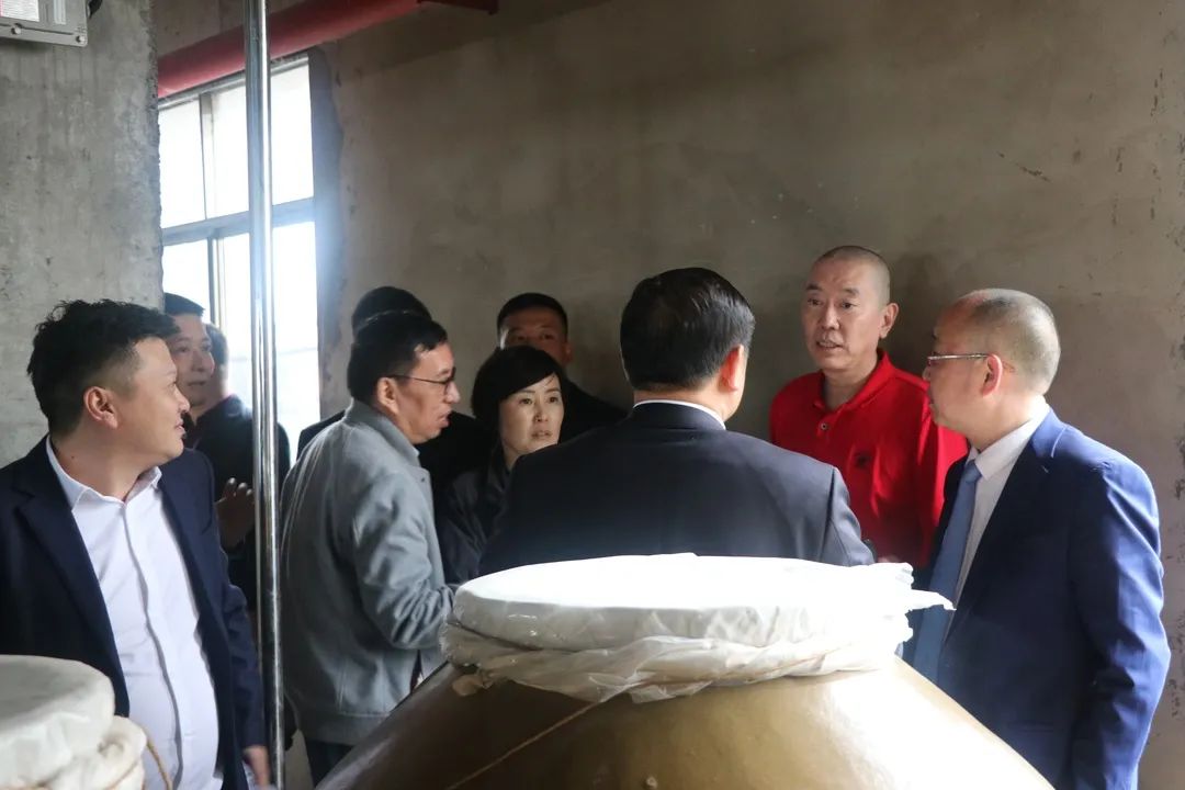 史玉柱调研黄金酱酒赋能未来品牌强劲发展动力