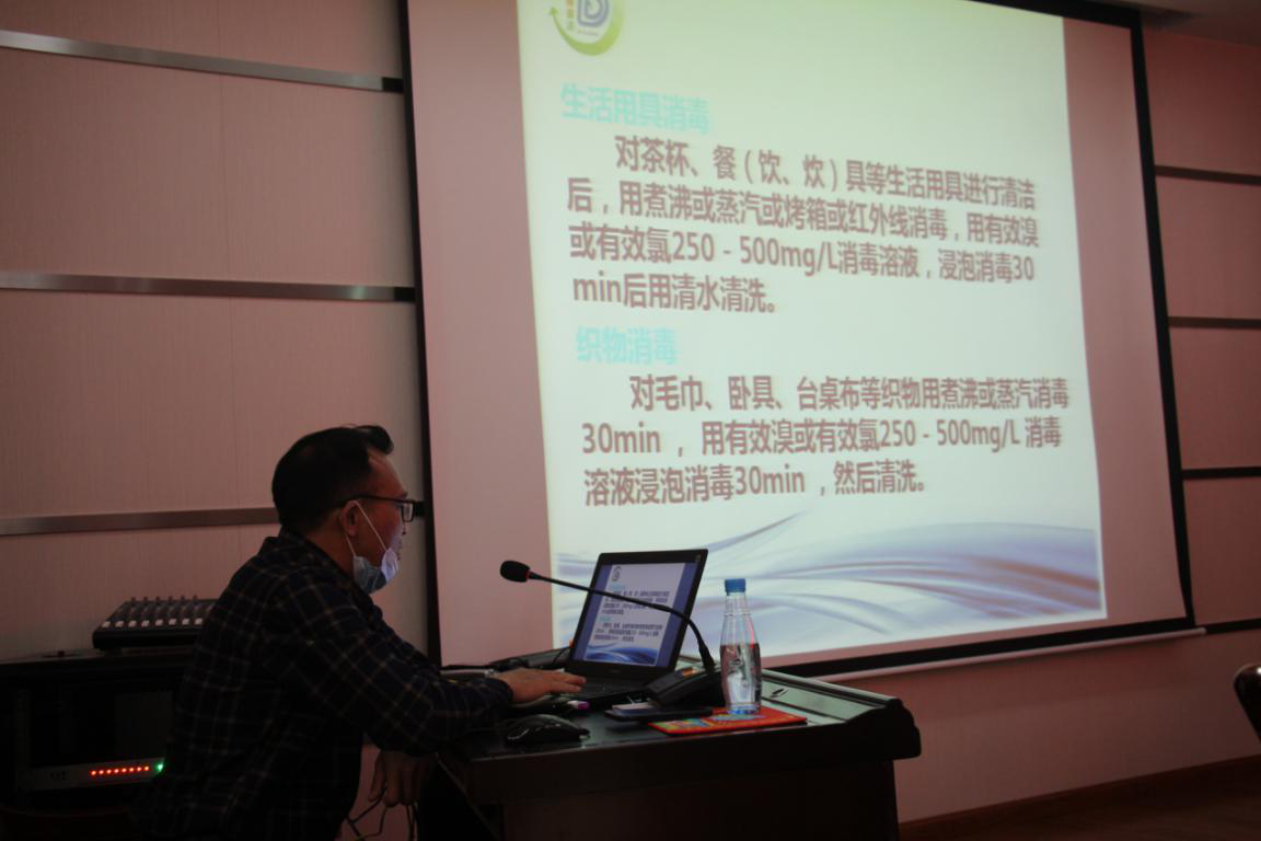 撐好春運“防疫傘”，百色高速舉行“守土有責、共同抗疫”消殺培訓演練活動