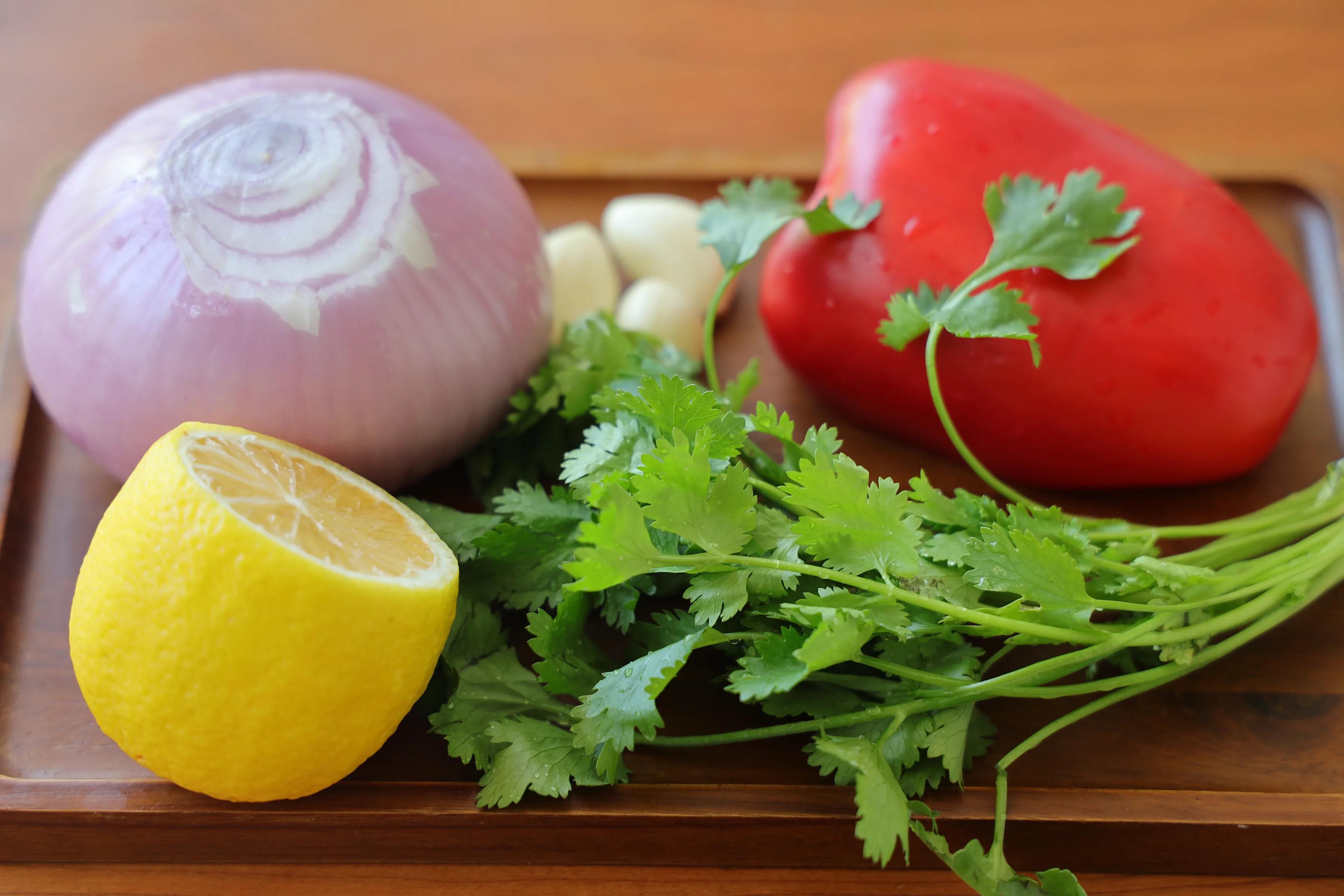 天气热，大虾我家就爱这么做，清新解腻酸爽开胃，一人一盘不过瘾