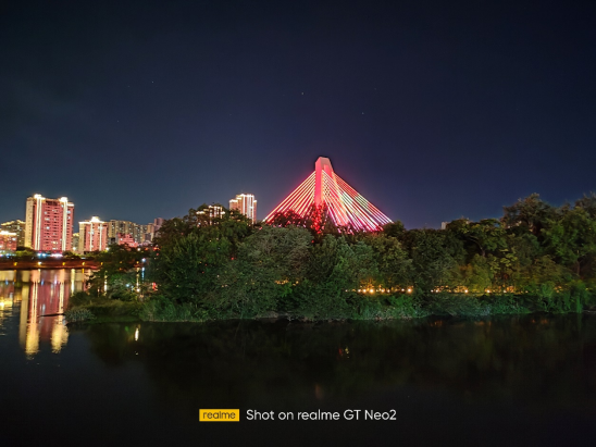 realme真我GT Neo2评测：两幅“面孔”双重体验，扛起质价比大旗