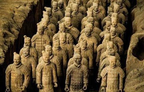 兵马俑有多值钱？陕西农民曾经偷走5件，卖出