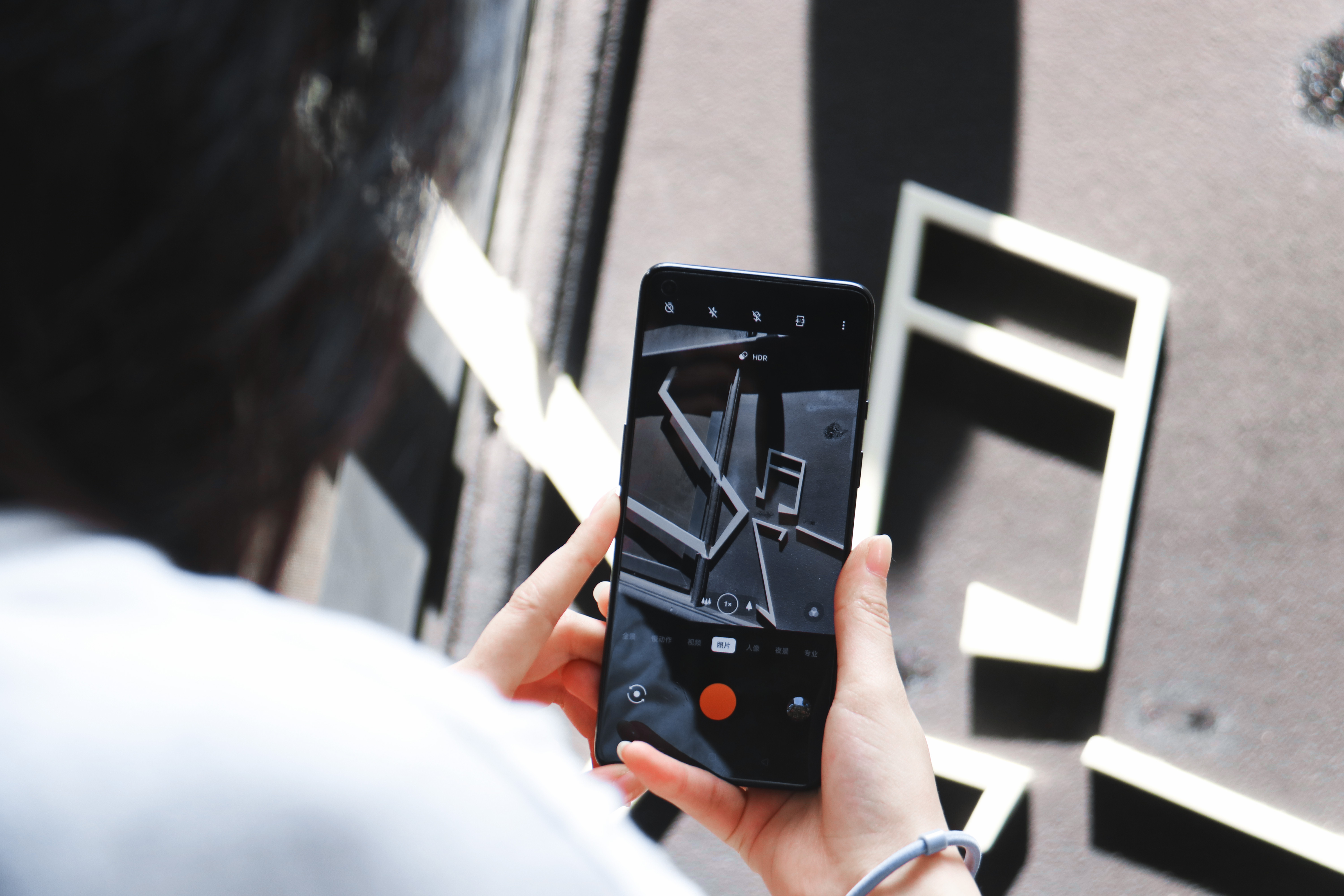 迟来的惊喜：“影像机皇”一加9，半月体验实测报告