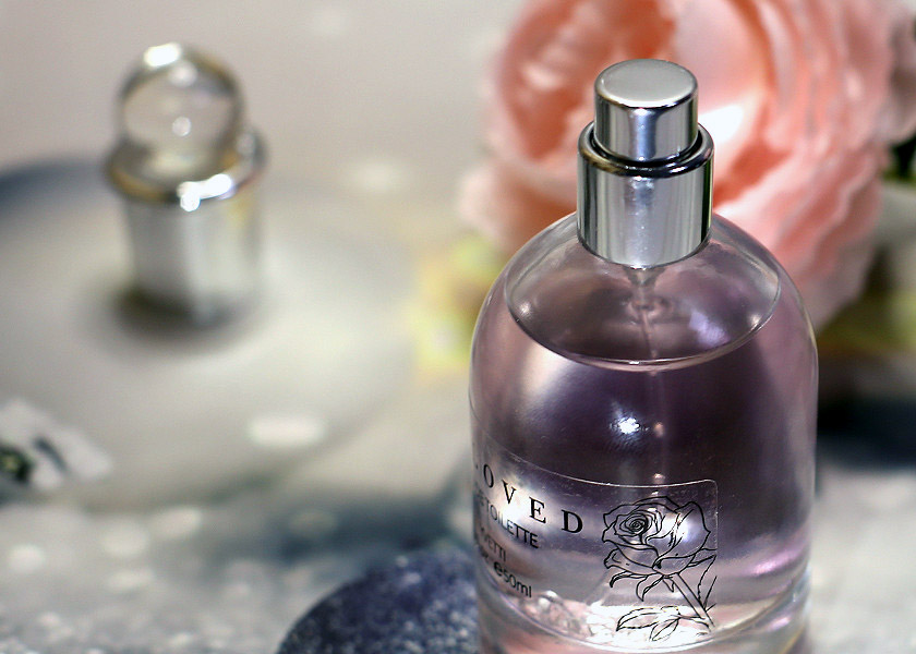 始于颜值忠于味道，希汀挚爱玫瑰香水温暖您心