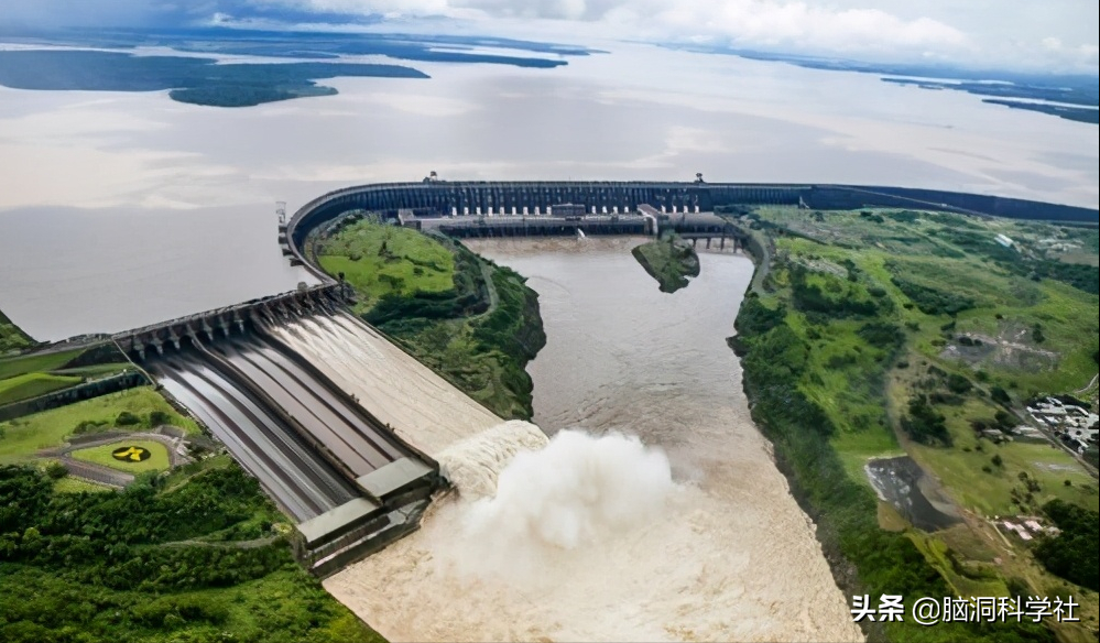 三峽大壩裝機容量超出第二名一半，發(fā)電量卻差不多，為什么？
