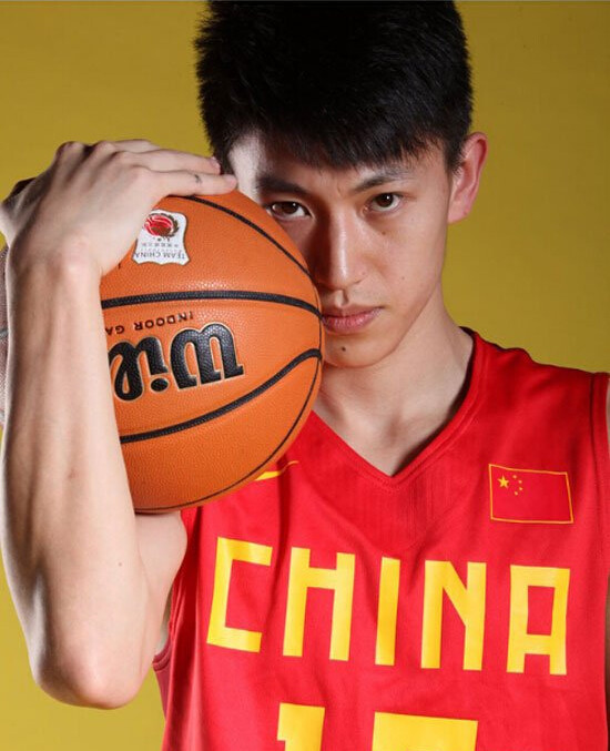 你不知道CBA现役球员中的帅哥 有三个是新疆人