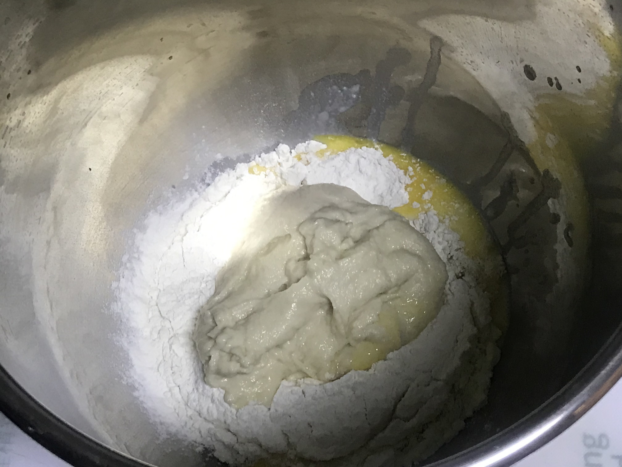 這才是麵粉解饞的做法，加上它，營養豐富，鬆軟香甜，多吃身體棒