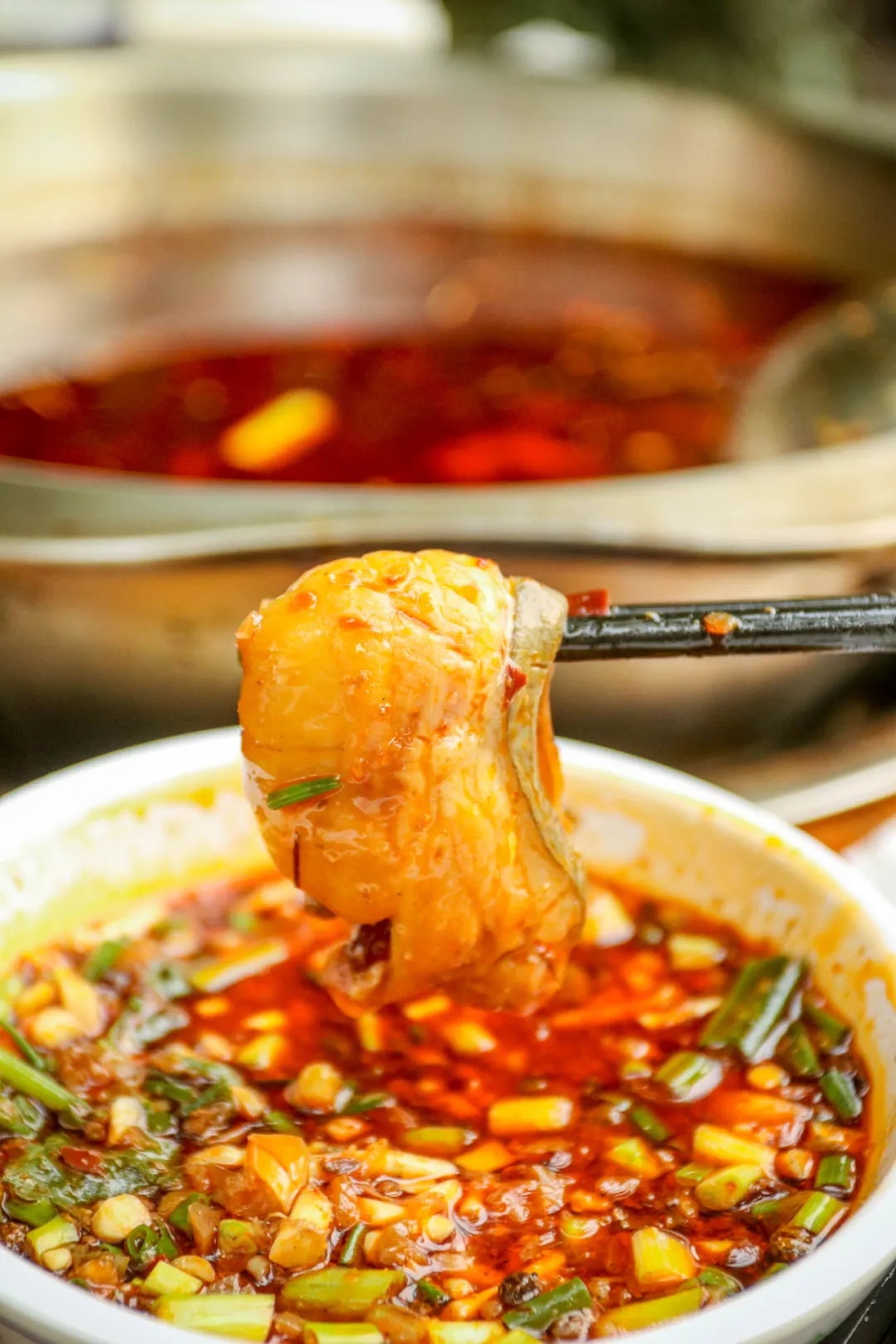 老成都人都认证的美食！麻辣烫、冷锅鱼让你一