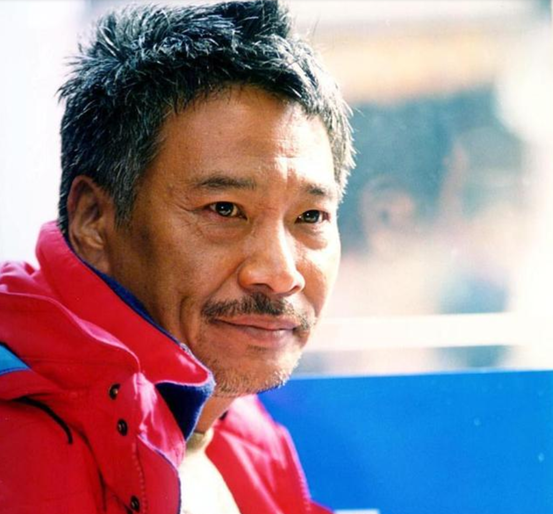 68岁吴孟达去世，一生出演260多部影视剧，这8部电影最经典