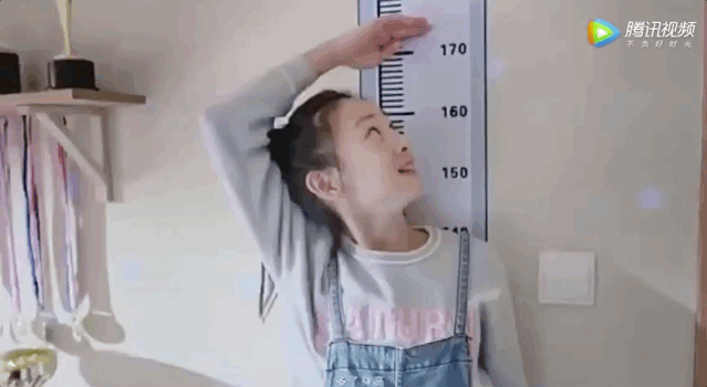 田亮你完了！森碟都和你一样高了，网友：复制粘贴的一家人