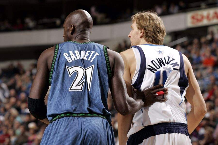 壯如蠻牛！總得分高居歷史第二，郵差馬龍或許是最被低估的NBA巨星！-黑特籃球-NBA新聞影音圖片分享社區