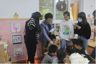 关爱侨乡留守儿童：温大教院师生走进幼儿园开展学前数学教育实践