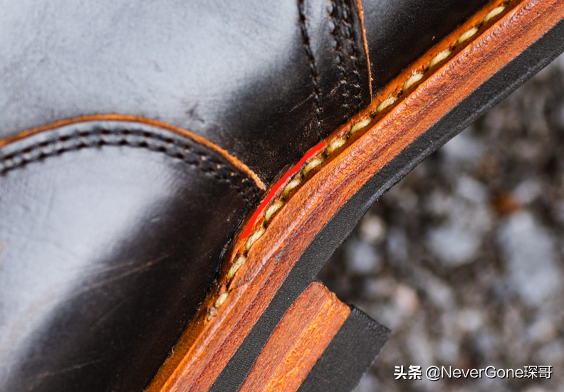 搞双“奢侈品”工装靴穿穿吧——Viberg 2030 固特异版本