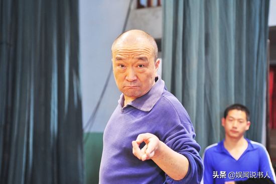 73岁\"刘罗锅\"一生不接广告，不参加儿子