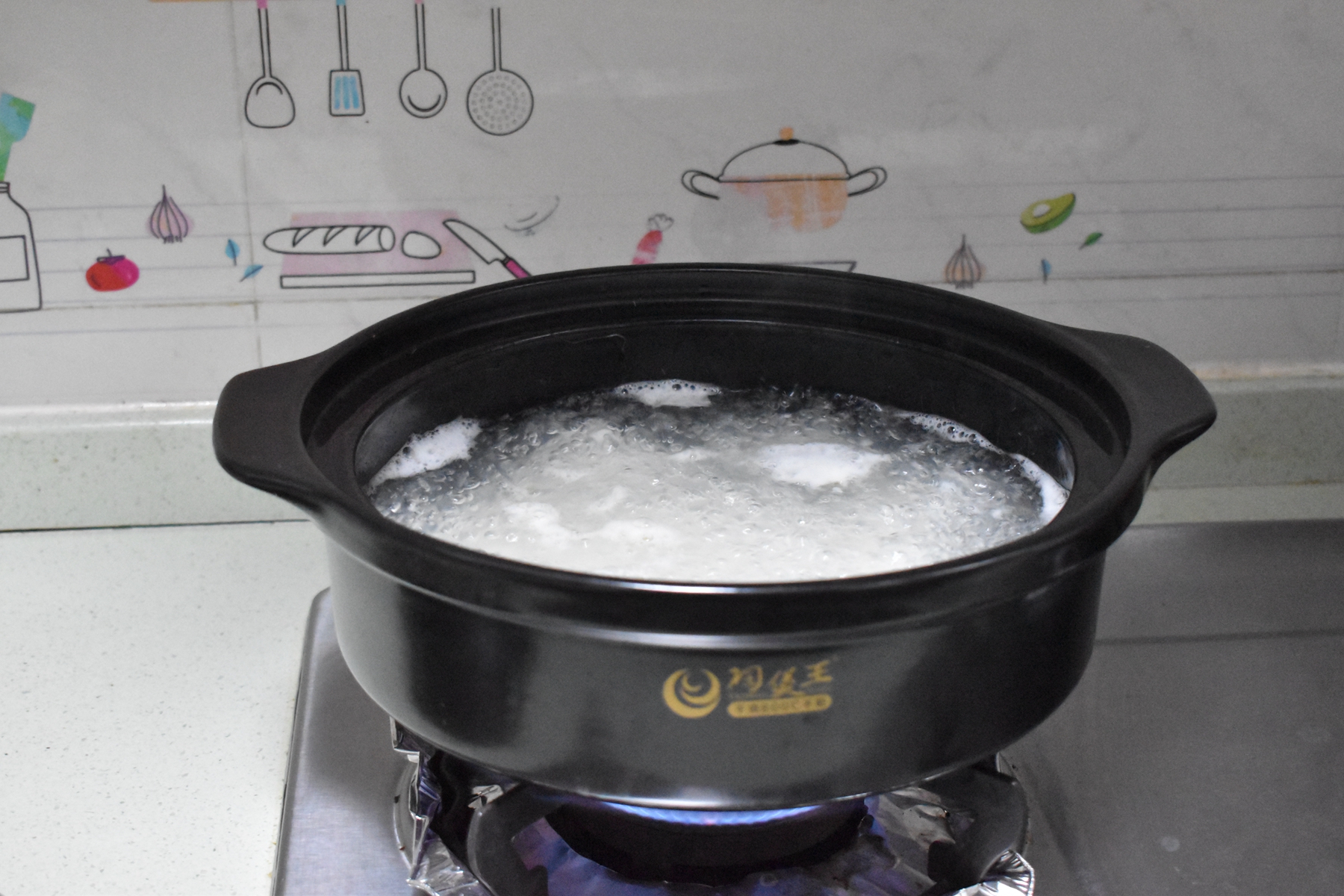 早餐吃这碗粥太幸福了，只需三样食材，这样做鲜美香滑，营养丰富