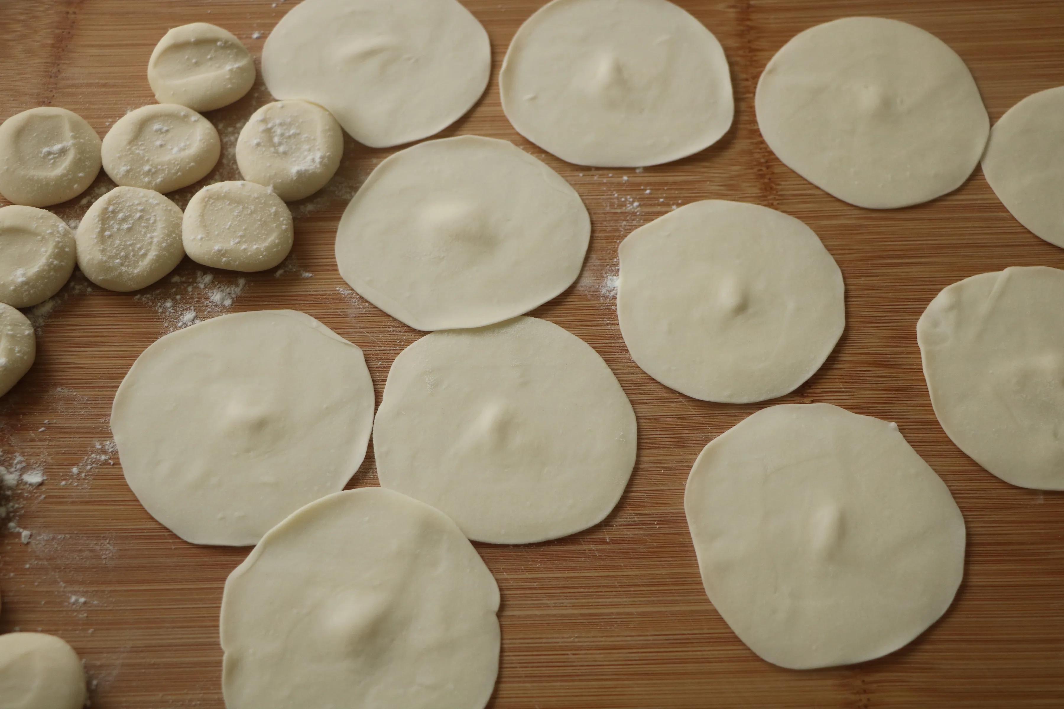 初伏了，这馅儿的饺子一定要吃，清香美味，太适合夏天吃了