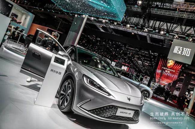 小鹏、蔚来、高合等从10来万到七八十万的中国新能源们