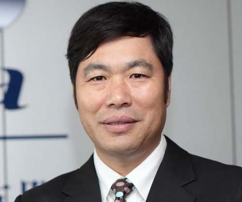 广东农村小伙，用35年创立中国最大纸巾品牌，年收入149亿