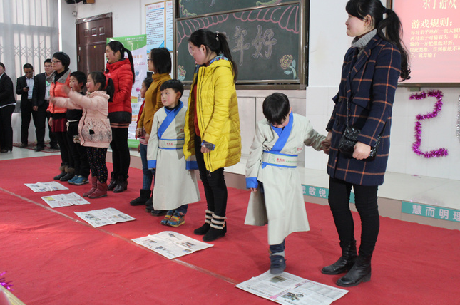 教育部下发文件，中小学生迎“坏消息”，家长反应微妙却愁坏老师
