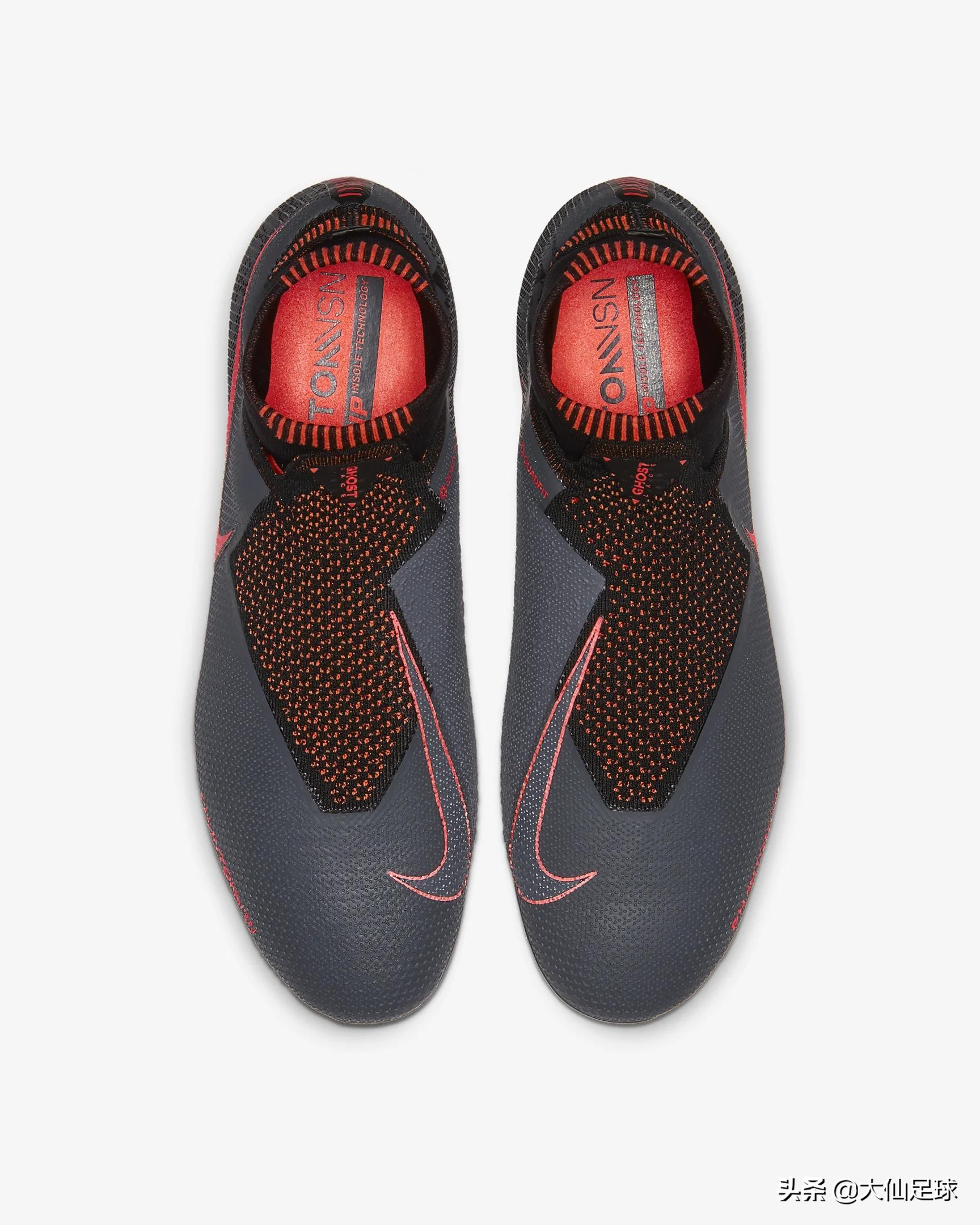 真草坪穿什么足球鞋(2020款 Nike 男/女天然硬质草地足球鞋)