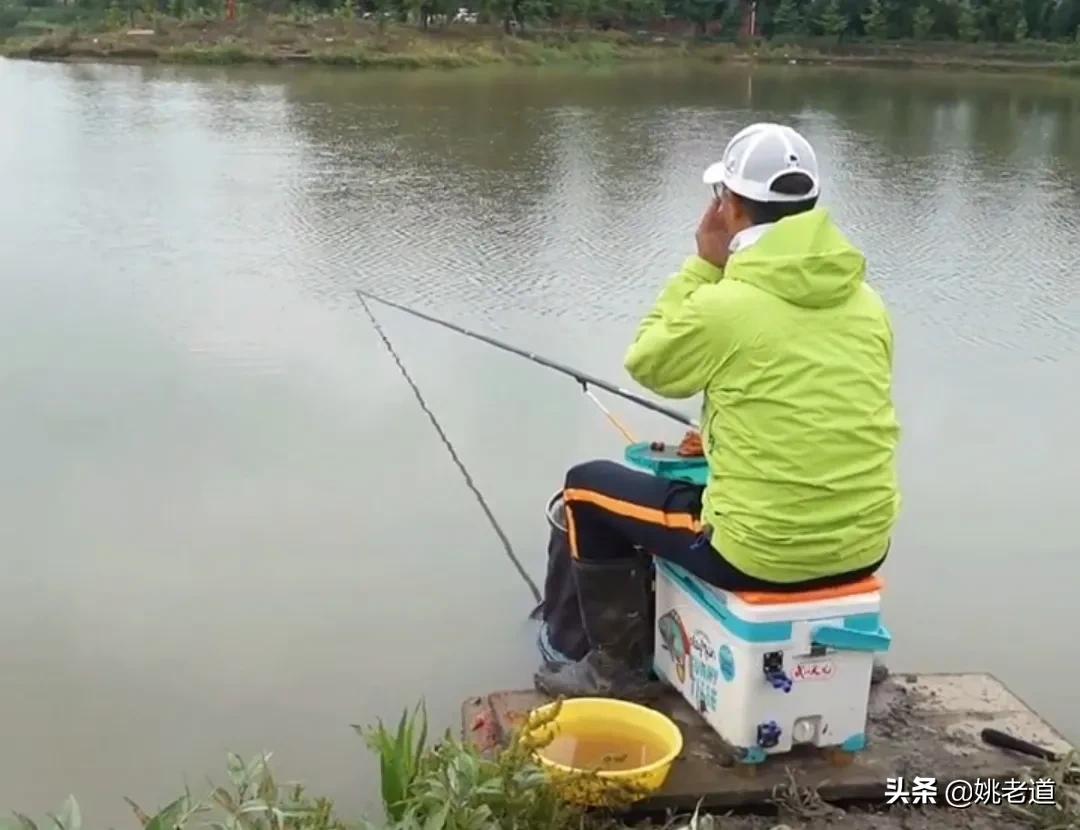 抖音头号钓鱼网红易主:邓刚超越刘志强粉丝量