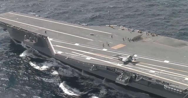 被中国反超后，美海军才弃用的电磁弹射器？我