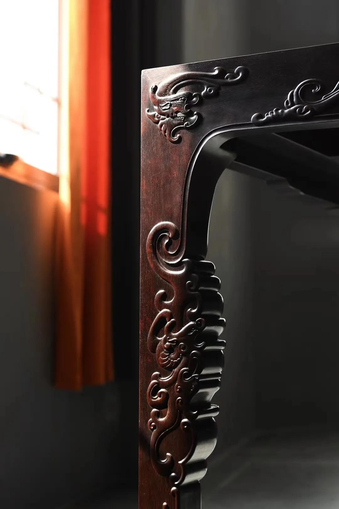 How to judge the pros and cons of a piece of mahogany furniture? iNEWS