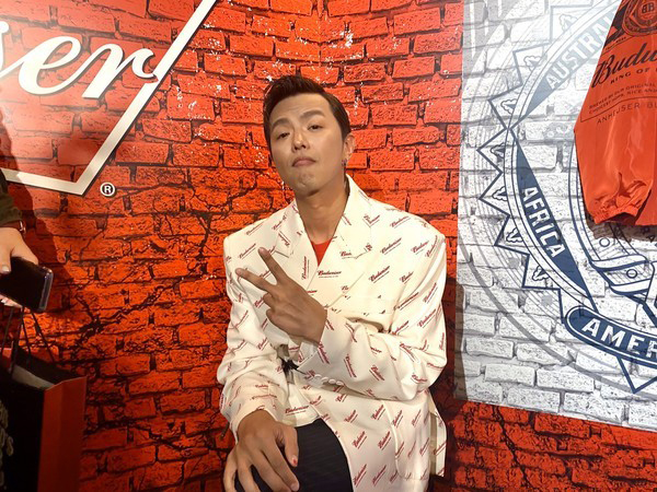 黄鸿升骤逝令人惋惜，一年前砸千万买豪宅，为孝顺爸爸背高额房贷