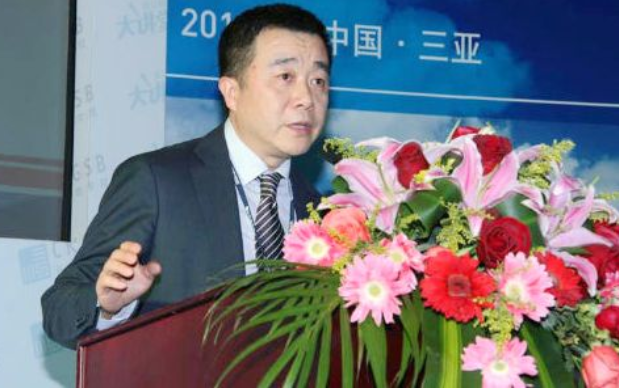 百亿身家成泡沫面临破产，医药帝国轰然倒塌！2家上市公司受牵连