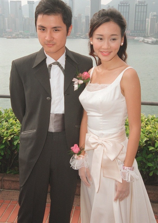 恭喜！41岁前TVB港姐花旦突然宣布怀孕：年中已经跟圈外老公结婚