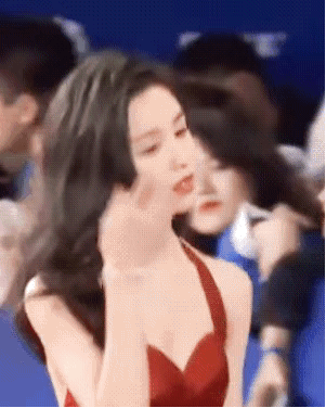 “强捧不红”怕什么？换个造型就火了