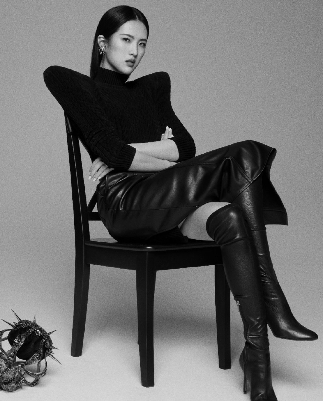 姚安娜入圈封面曝光，全身上下尽显富贵，为何出道就惹群嘲？