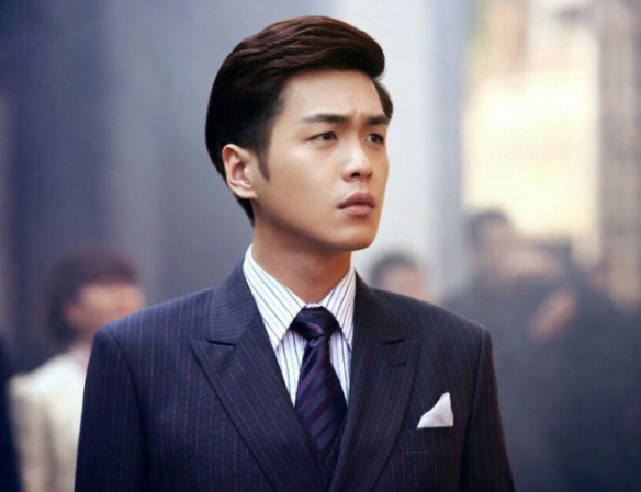 结婚不见父亲身影，直言三年不拍父亲的戏，张