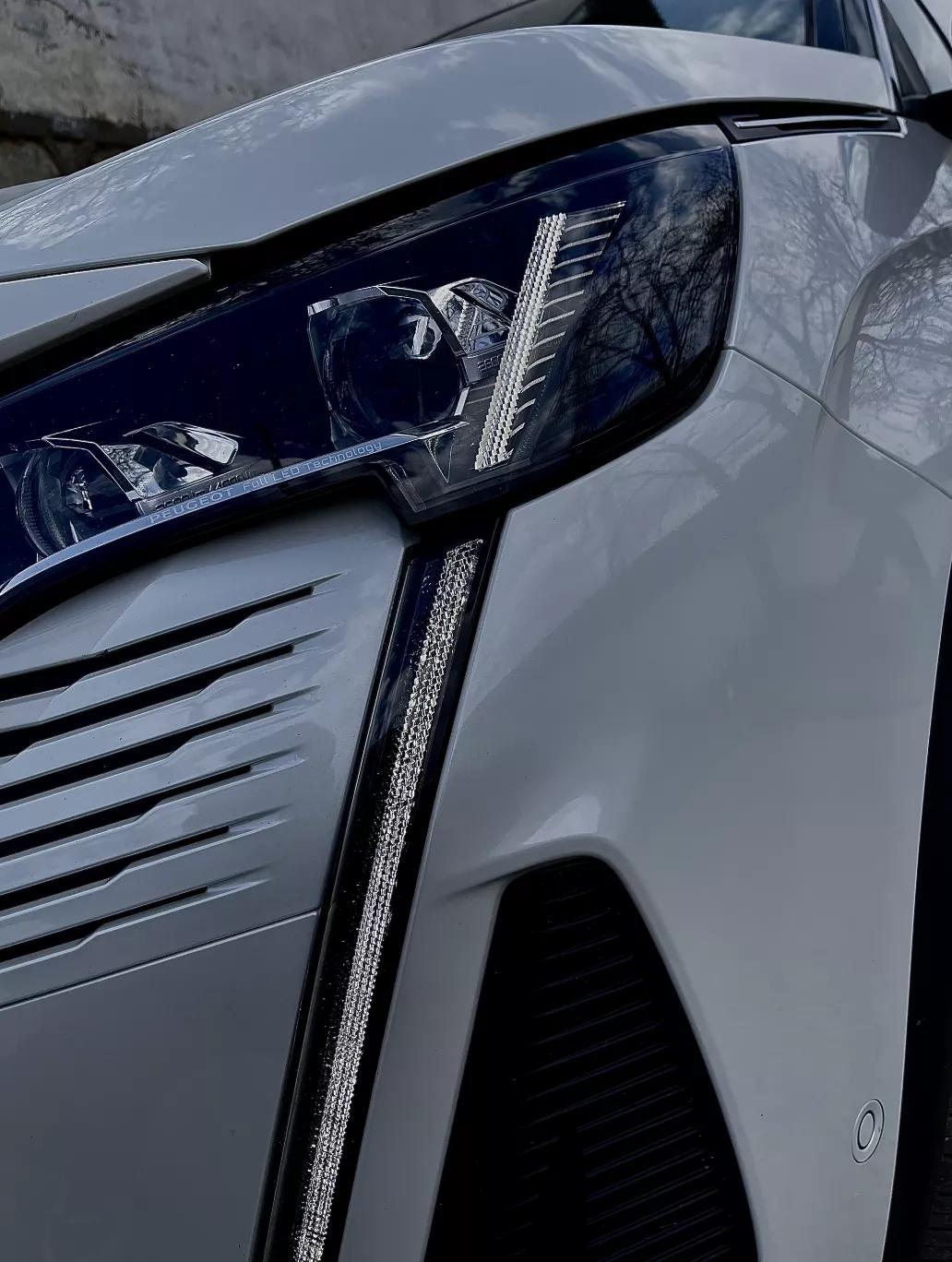 全系标配8AT，配置定价更有诚意，东风标致全新SUV值得一看