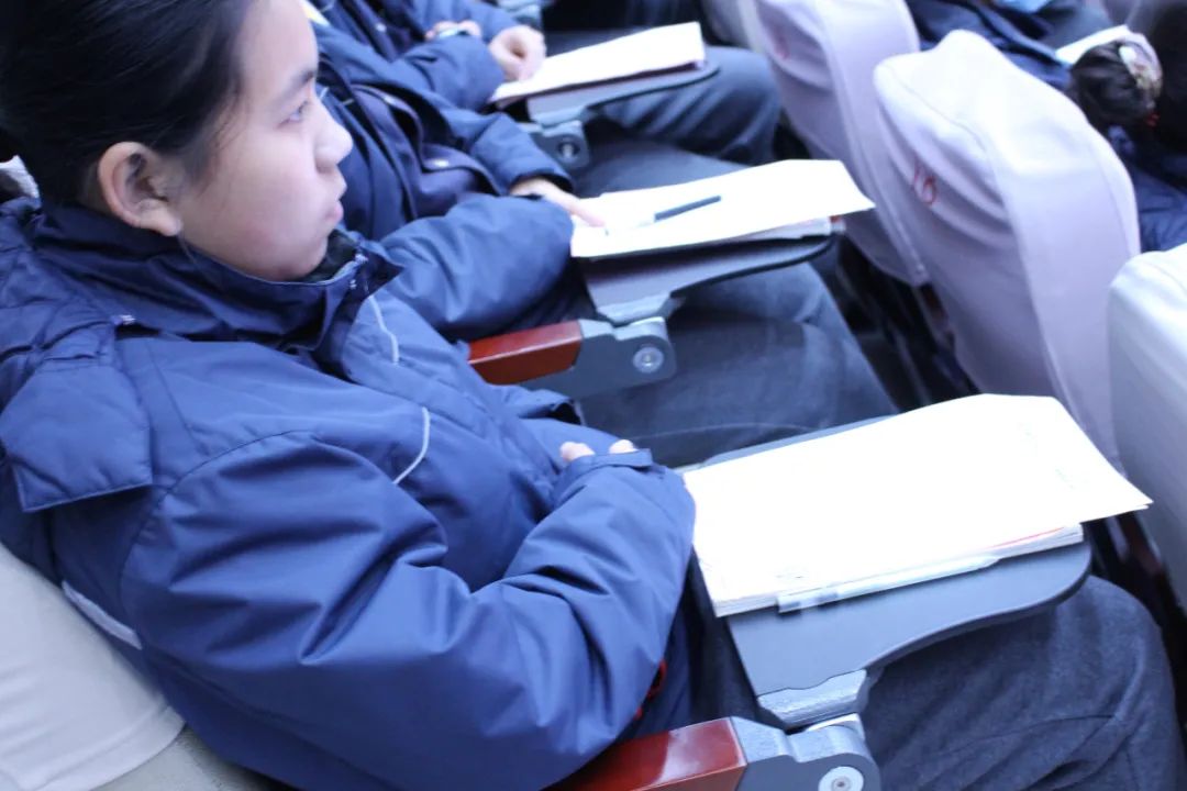 张家港外国语学校国际文化艺术节——语奥走进神秘的非洲