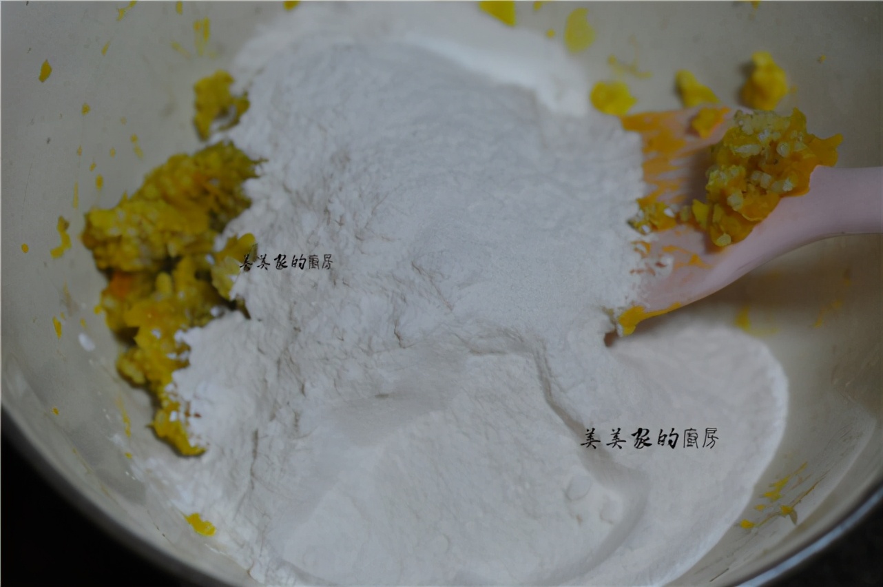 4月這南瓜是個寶！ 用它做早餐糕，暖胃還解膩，香得流口水
