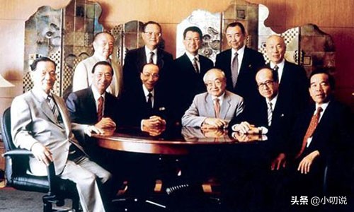郑裕彤盖楼收租，怕儿子不堪重任败光家产，孙子破富不过三代魔咒