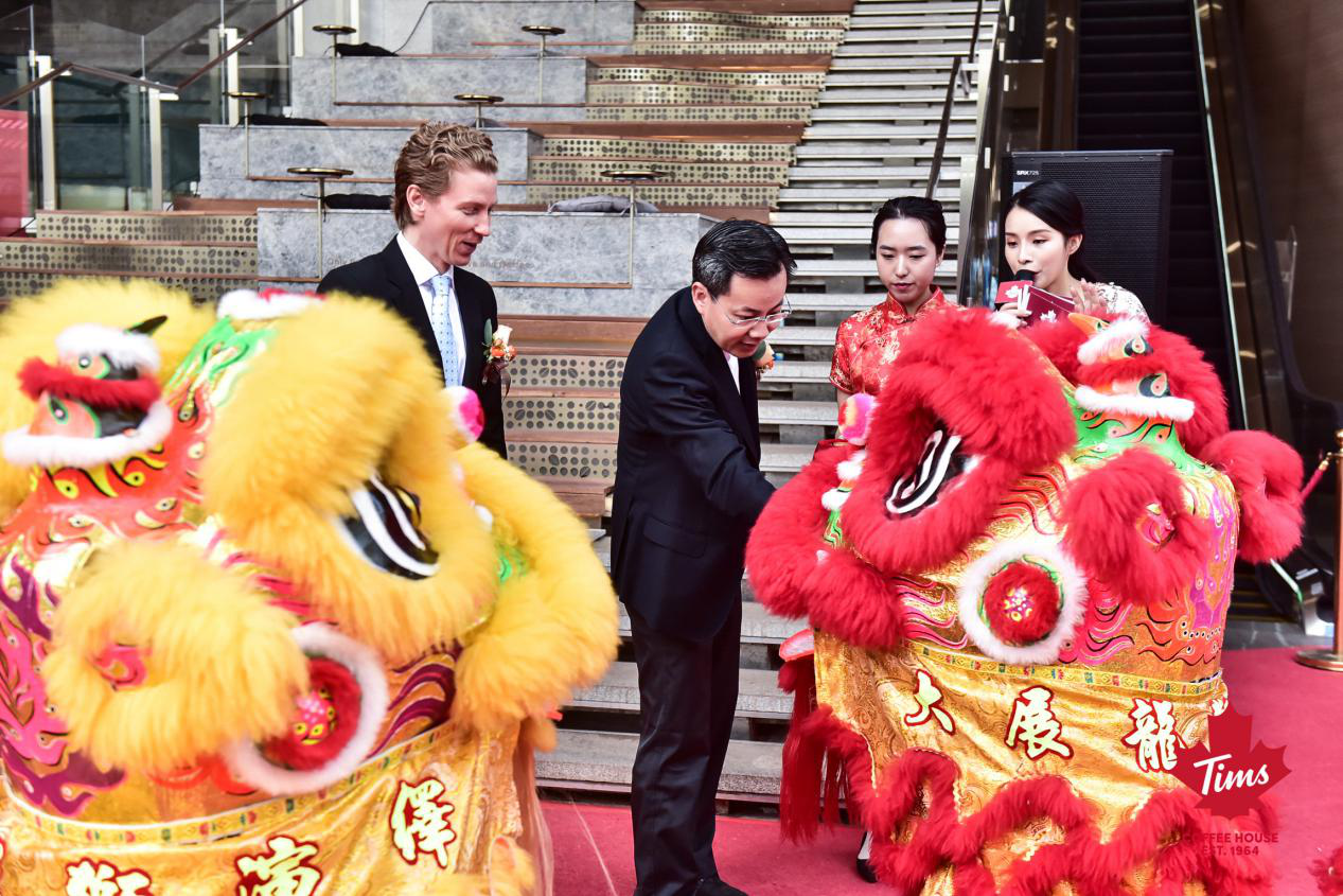 北美传奇咖啡Tim Hortons重庆旗舰店落户万象城