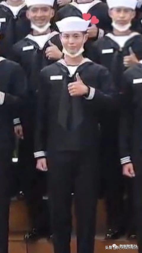 图文 朴宝剑兵役期间照片公开穿海军服戴口罩 朴宝剑海军制服 Www Bagua5 Net