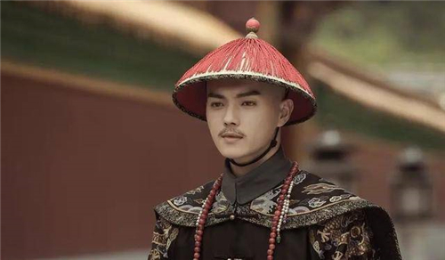 别被《延禧攻略》骗了：历史上傅恒只爱一人，