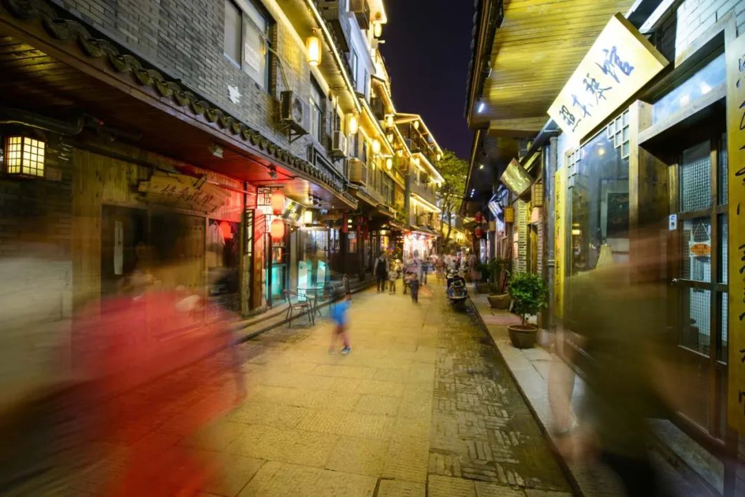 夏季有礼&middot;秋天有韵｜最美夜购示范系列投票火热进行中