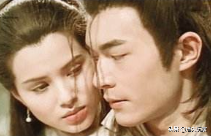 ​一个未娶，一个未嫁！时隔25年再同框，“小龙