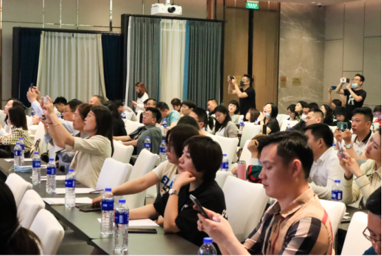 德国艾仕软装TREND 2021 | 比期待更精彩