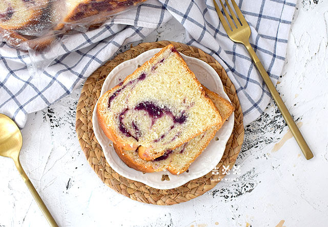 紫薯牛奶吐司的做法，省时省力，当早餐营养美味，每天多睡十分钟