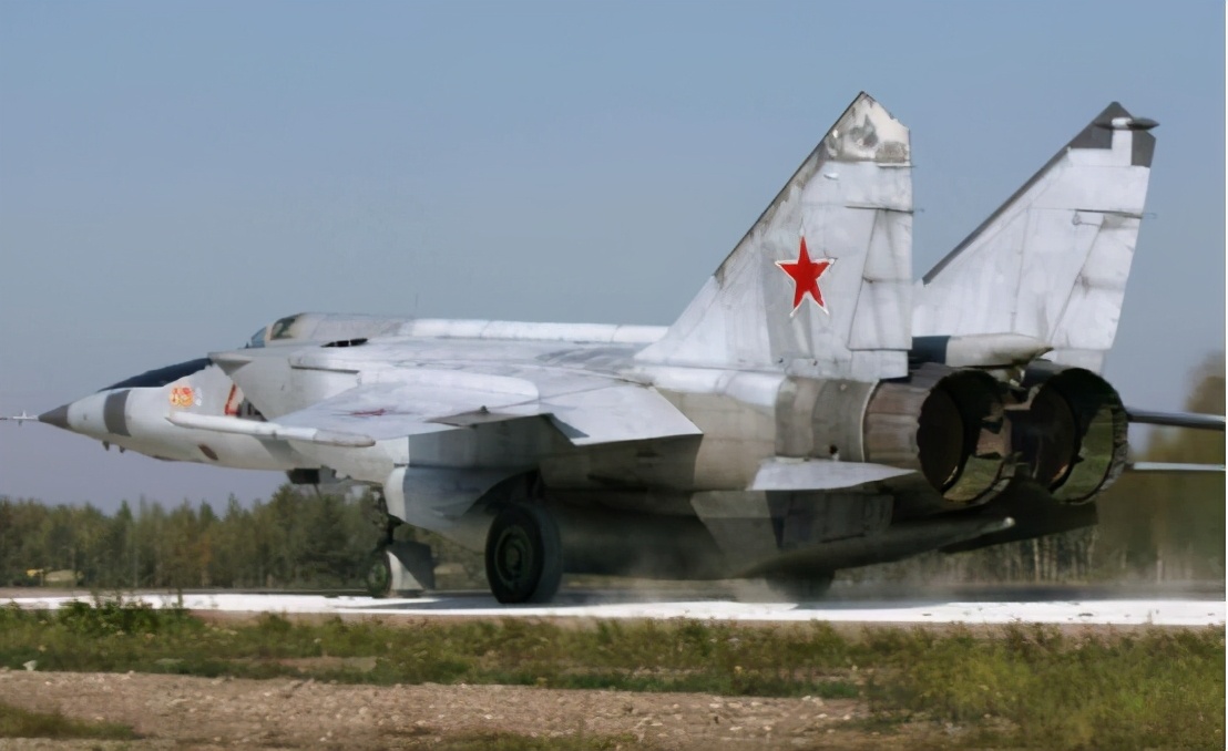 The Russian MiG 41 was exposed with a speed of Mach 5. How powerful is ...