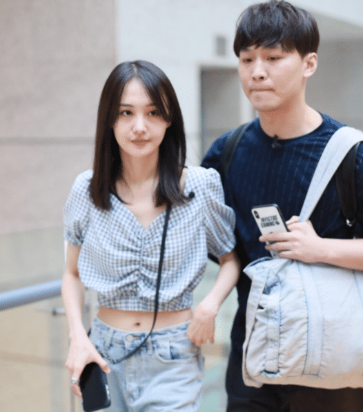 张恒抚养权获胜，但未来更难熬，郑爽抚养费仅需每月1000美金
