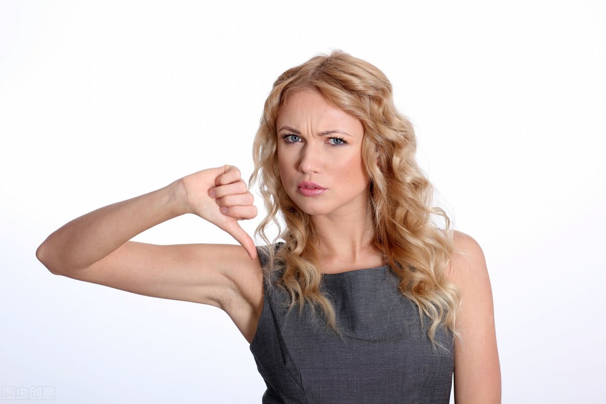 心理學：遠離這3種關係，它們會讓你變得內心自卑，心理不健康